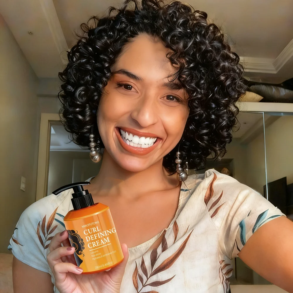 

CURL DEFINING CREAM with Argan Oil for Wavy and Curly Hair Hair Moisturizer and Deep Conditioning for Shine and Bounce 100ml new
