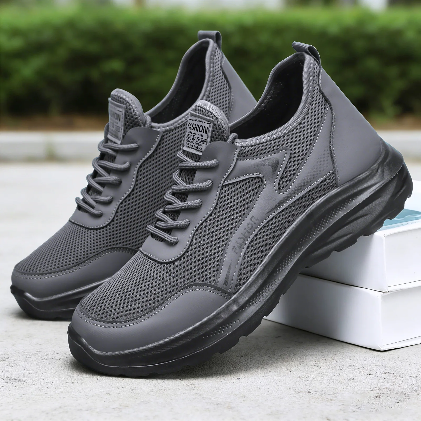 

Men Shoes 2026 Spring New Breathable Casual Lace Up Comfortable Dad Sneakers for Walking