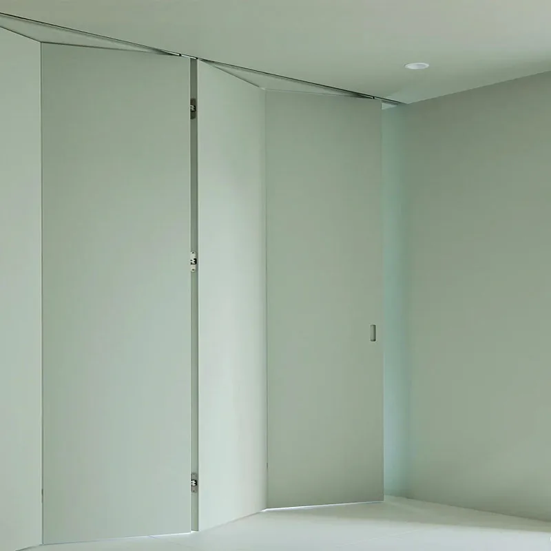 باب غير مرئي بدون إطار داخلي أمريكي، باب غير مرئي قابل للطي، باب من الخشب الصلب قابل للطي، باب مخفي داخل البناء