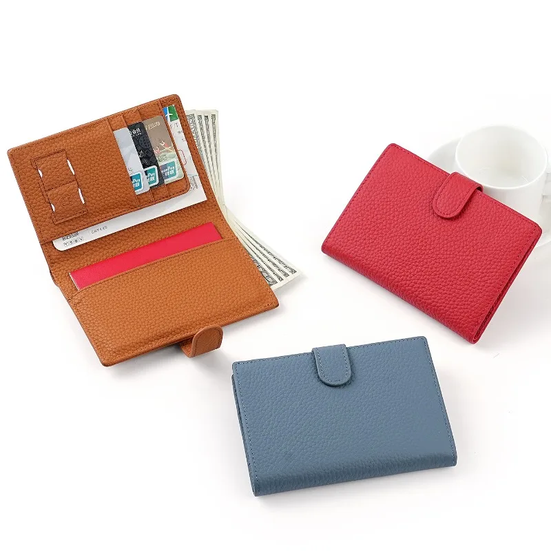 

Кожаный чехол для паспорта для мужчин и женщин, дорожный кошелек с отделением для авиабилета и органайзером для ID-карт, футляр для документов для путешествий