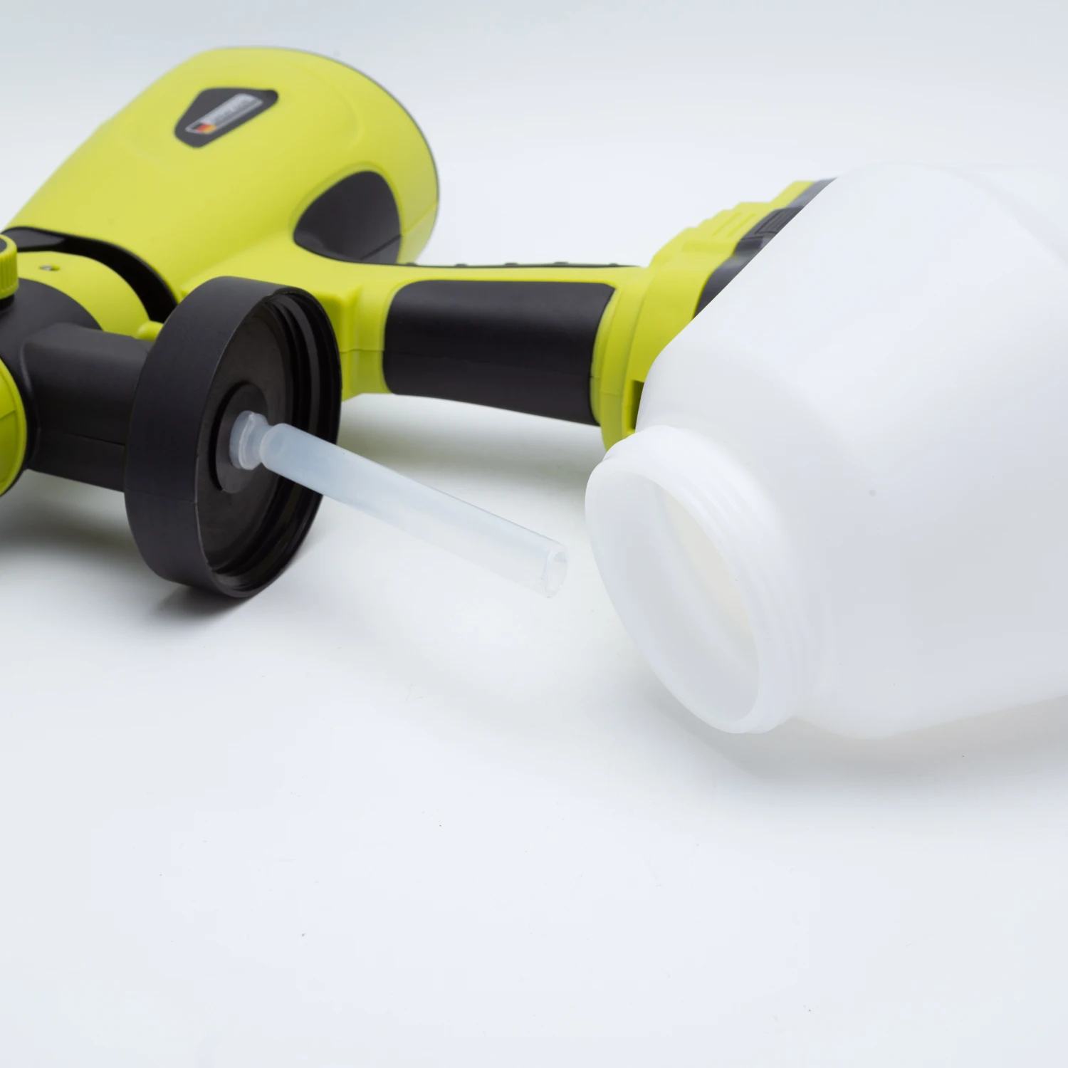 

paint sprayer is for Ryobi 18V NiCd NiMh Batteries P102 P103 P104 P105 P107 P108 P109 P190 and More. (Batteries not included).