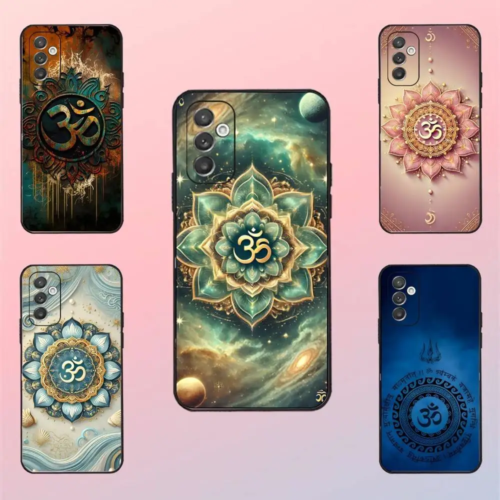 

Yoga Aum Om Mandala Elegant Phone Case For Samsung S 25,24,23,22,30,21,10,9,Ultra,Plus,Lite,FE,4,5 G Black Soft Case