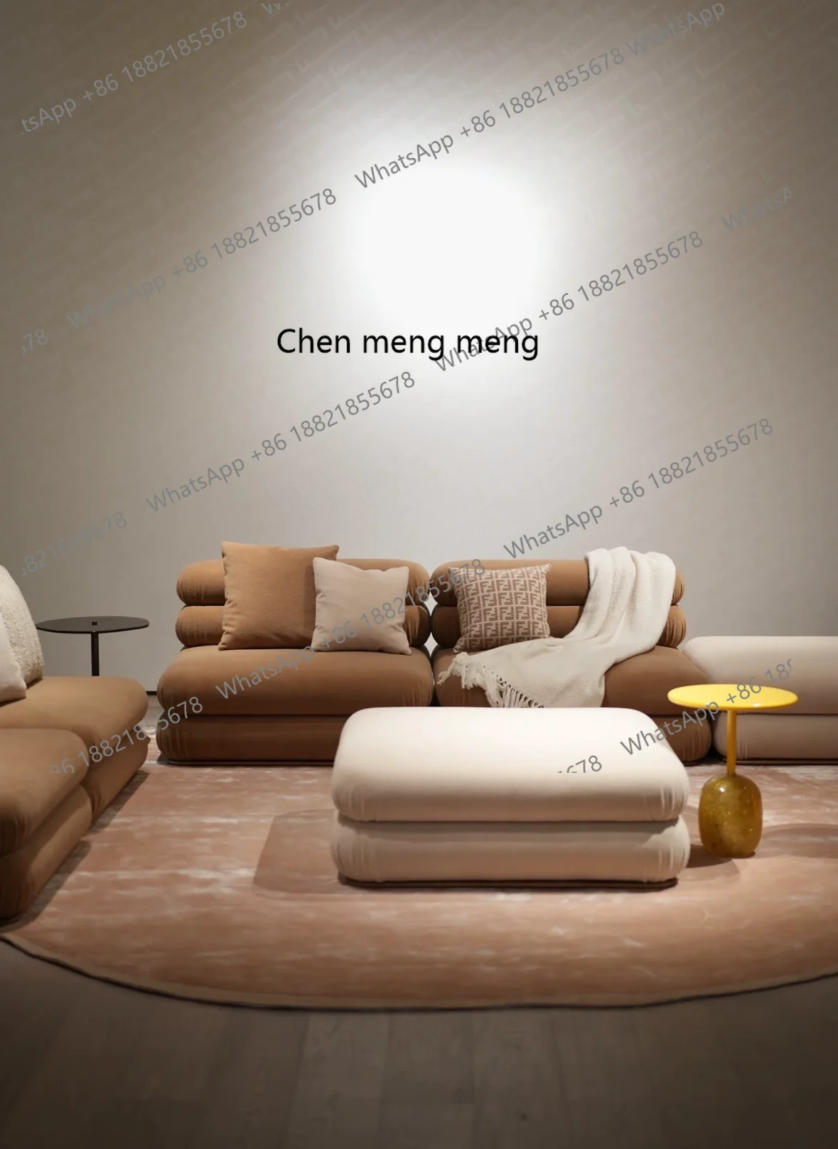 أريكة على الطراز الفرنسي الكريمي لغرفة المعيشة، وحدة جديدة من القماش، أريكة متحركة