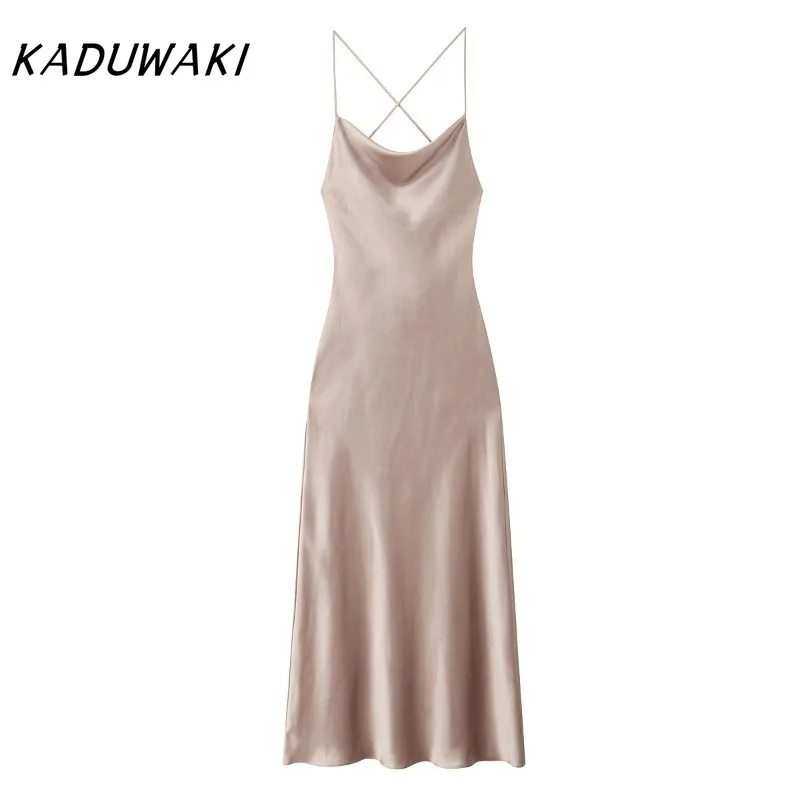 

KADUWAKI 2025 Spring New Women's Clothing European/American Style Fashion Versatile Chic Hanging Neck Collar Silk Texture Dress