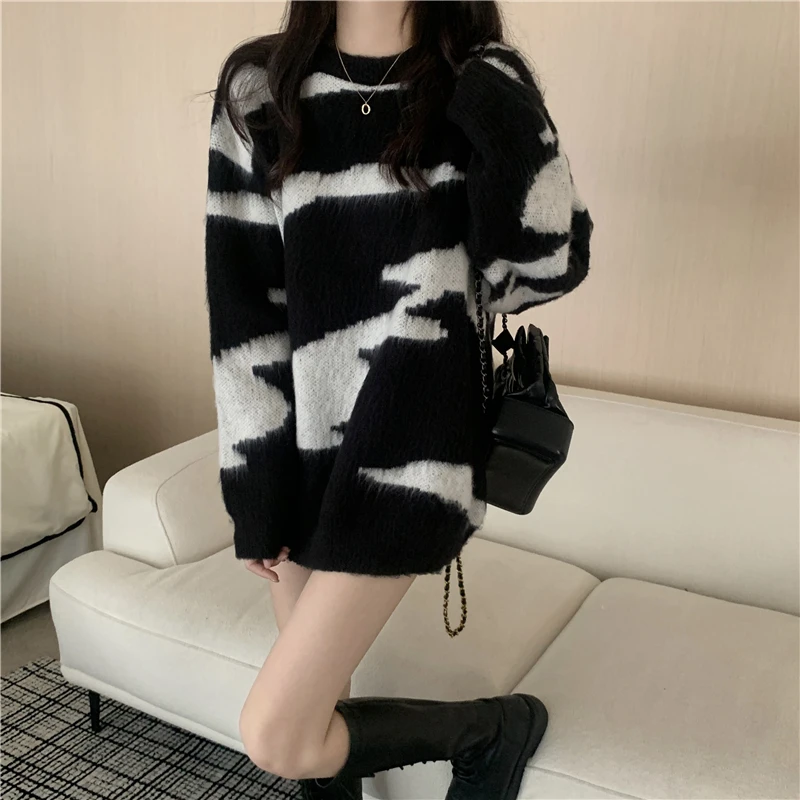 

Women Zebra Sweater Casual Striped Pullover Autumn Loose Patchwork Design Slimming Female Top