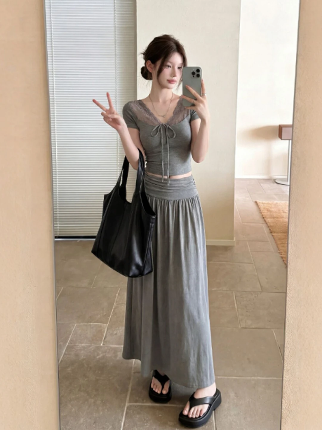 

Elegant V-Neck Top And High Waist Skirt Two-Piece Set Comfortable Cotton Blend Short Sleeve T-Shirt Casual Summer Outfit