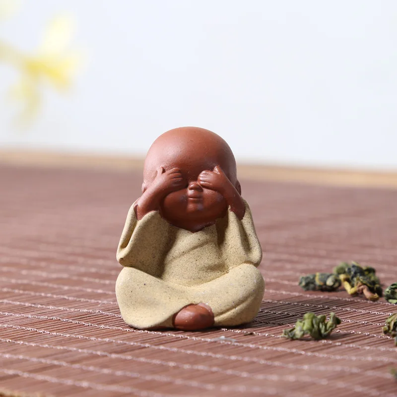 Ceramic Ornaments  Monk Figurines Small Buddha Statue Tathagata India Yoga Mandala Tea Pet Purple Ceramic Crafts Decorative view 2
