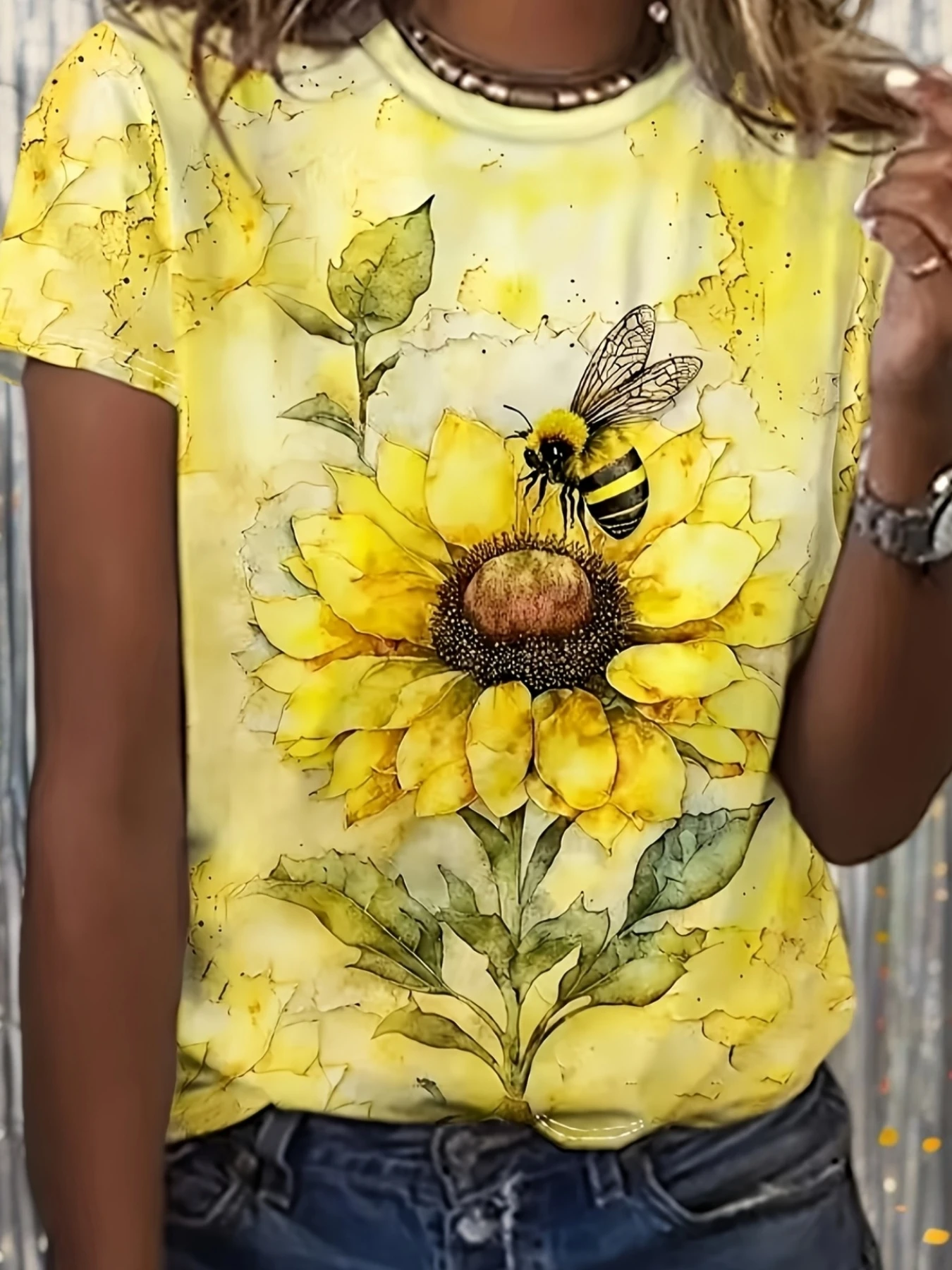 Women Round Neck Short Sleeve T‑Shirt Watercolor Sunflower Bee Print Loose Casual Summer To