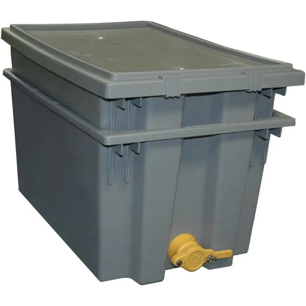 Gray Polyurethane Multi-Pose Eye Extraction & Straining Tank with Durable Build and Eye Gate