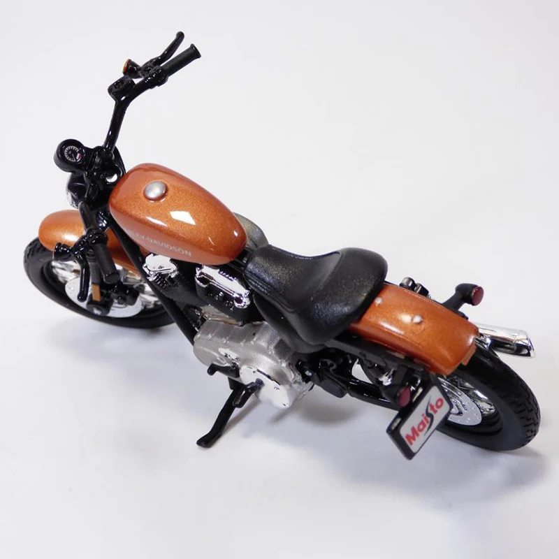 Maisto 1/18 Harley Davidson XL1200N Nightster 2007 Alloy Motorcycle Model Collection Shork-Absorber Off Road Autocycle Model