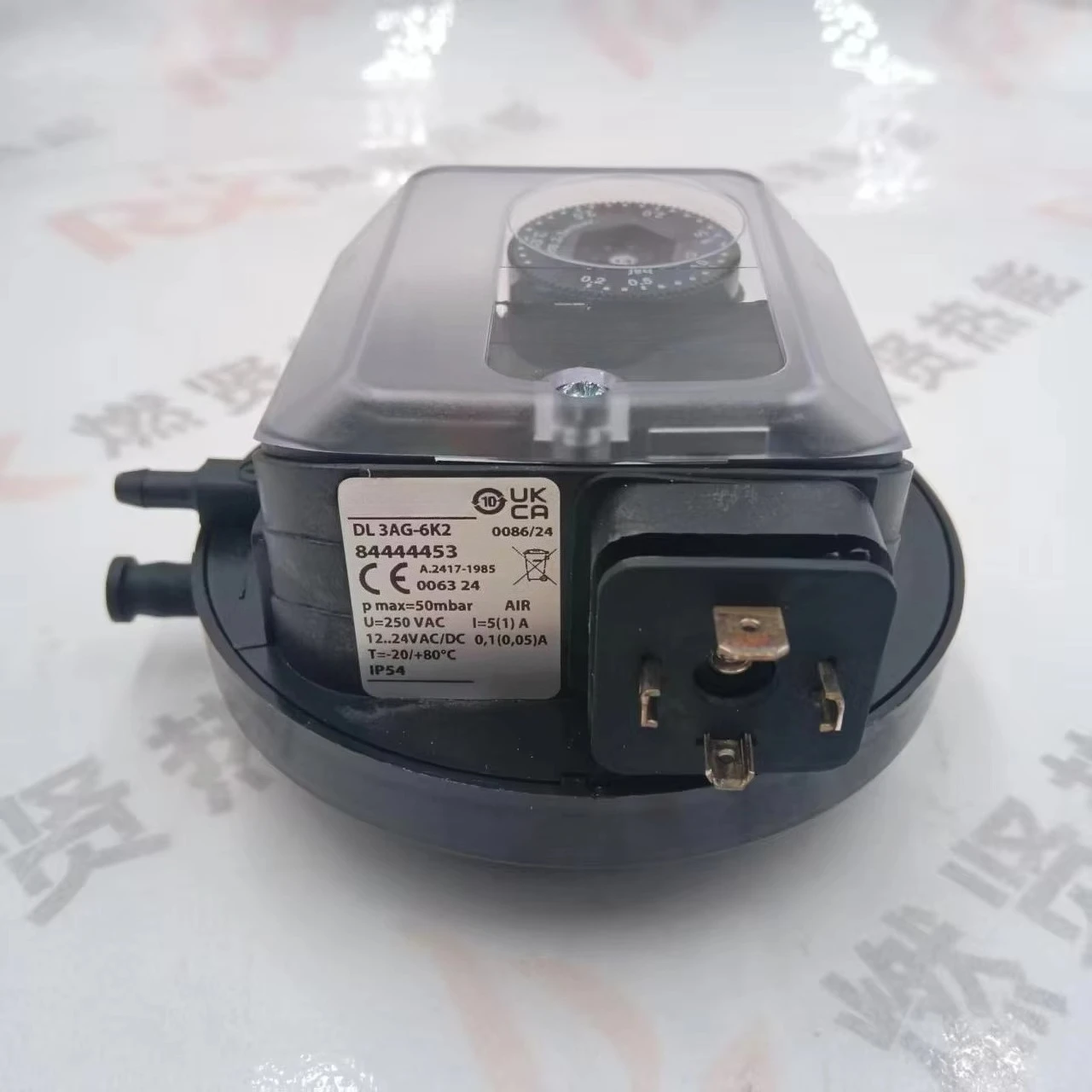 

Hot Selling and New DL3AG-6K2 Pressure Switch Transformer Stock200