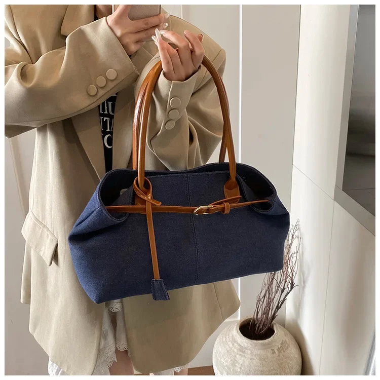 Fashionable Versatile Casual Large-Capacity Shoulder Bag for Women description 14