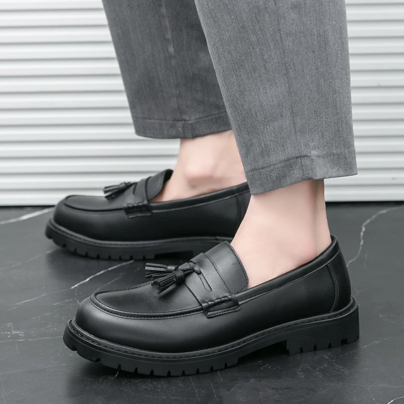 الصيف زائد الشباب الراقية كسول الفول أحذية الرجال شرابة الارتفاع البريطانية تنوعا الأعمال الرجعية عادية قدم واحدة ركلة المتسكعون