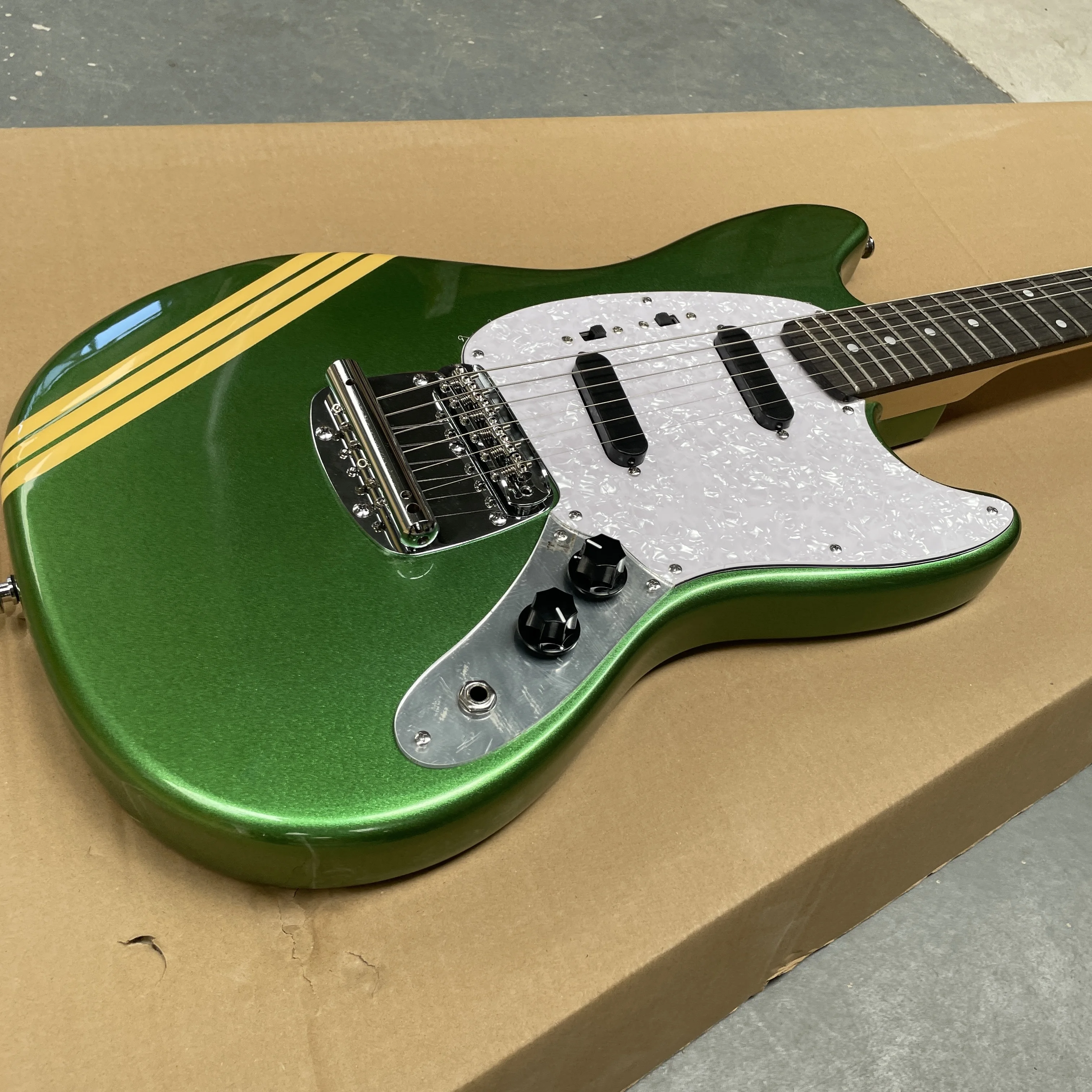 Guitare électrique verte en mé - Electric Guitar Beginner avis et prix
