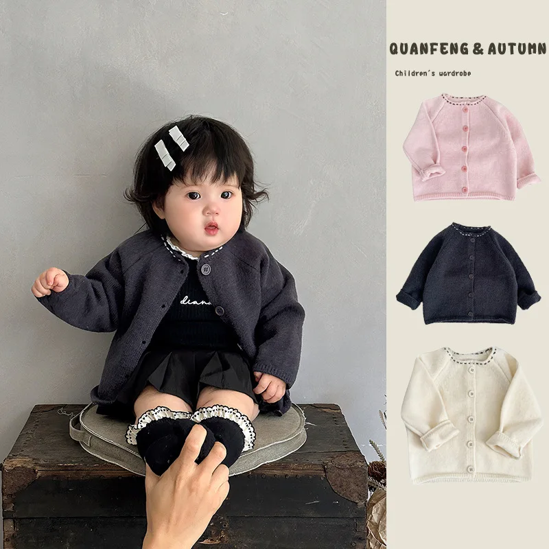 

Свитер для маленьких девочек, зима 2025 года, вязаный однотонный утепленный детский кардиган для маленьких девочек, повседневное корейское трикотажное пальто для новорожденных девочек