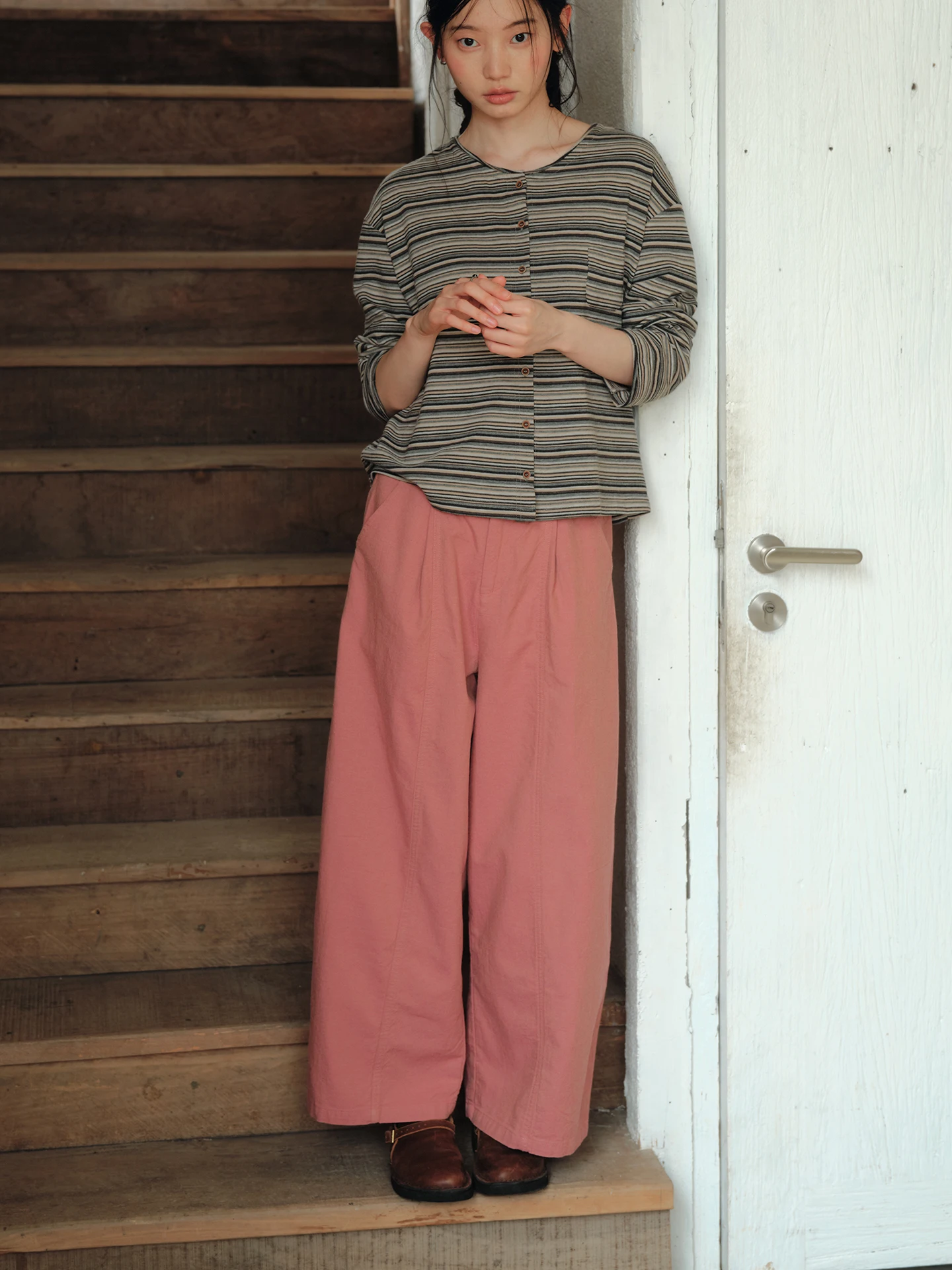 Loose Straight Leg Cotton Trousers for Women Autumn Season Casual Style Natural Waist Color Woven  Step into Autumn LS95038