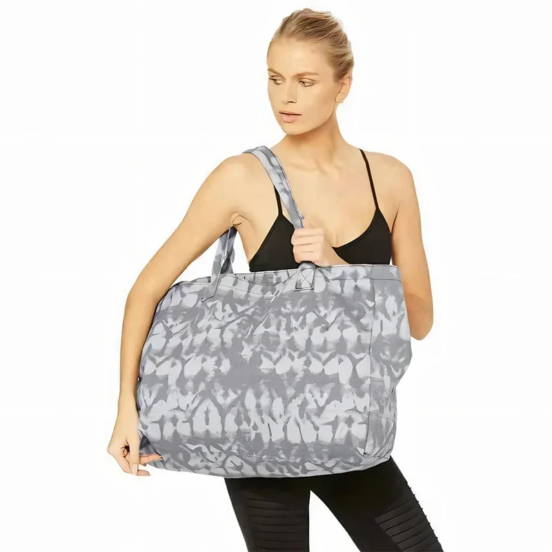 Bolsa de Yoga de gran tamaño con logotipo completo para mujer, bolso de mano de tela de gran capacidad, color camuflaje, compras diarias, 1 unidad