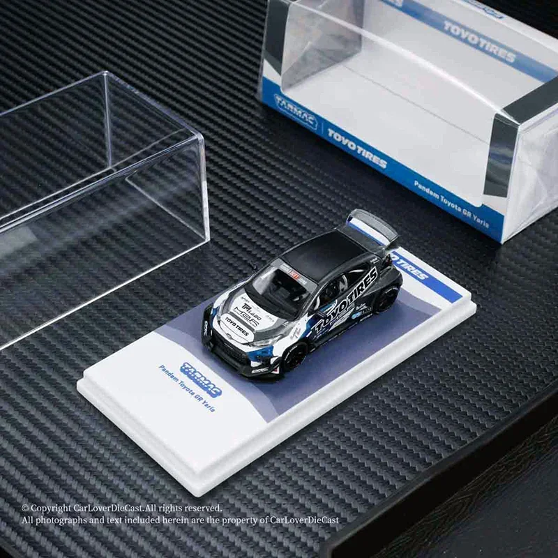 Tarmac Works 1/64 GR YARIS Hilux TOYO TIRES Alloy Toy Motor Vehicle Diecast Metal Model Gifts