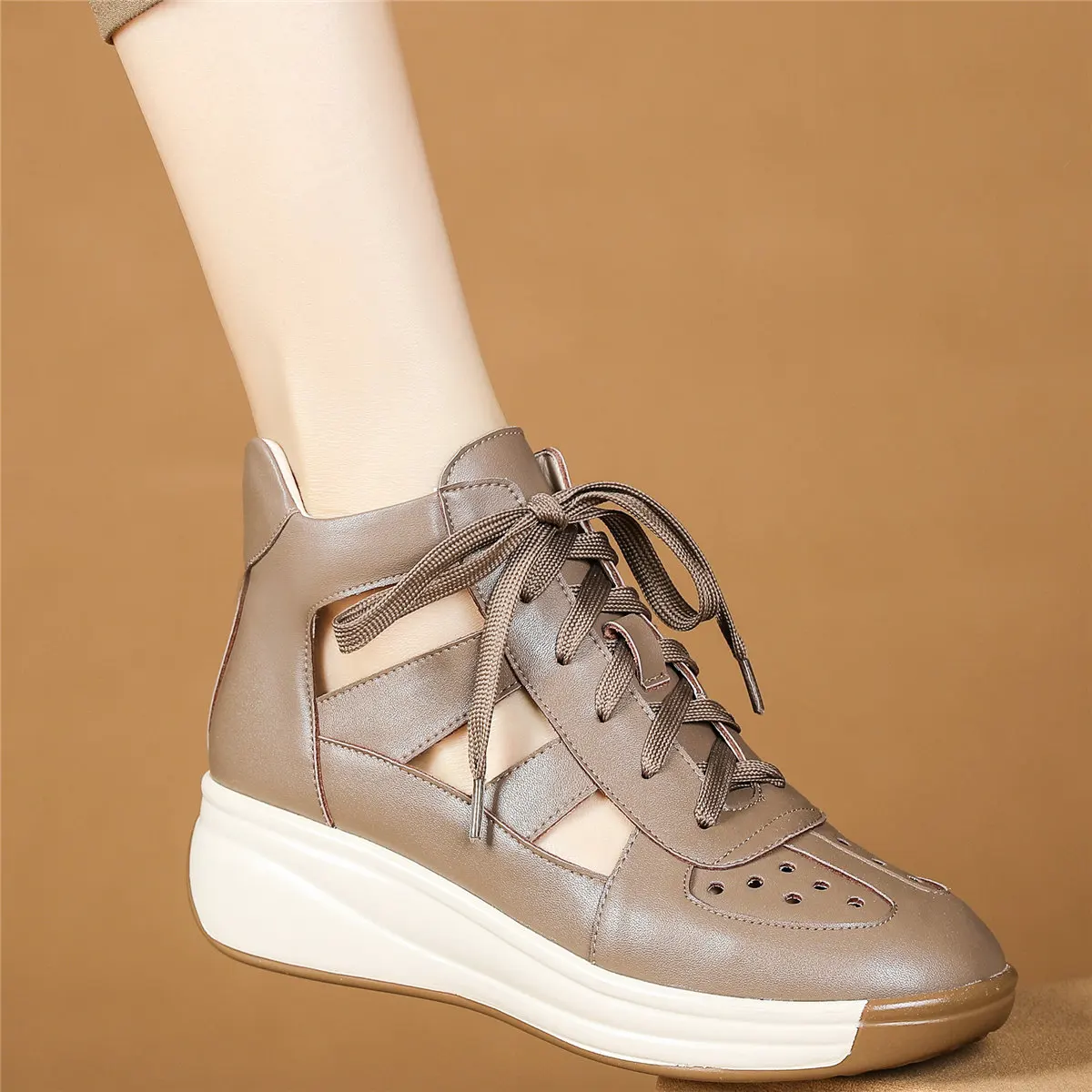 

Summer Fashion Sneakers Women Lace Up Cow Leather Wedges Gladiator Sandals Female Hollow Round Toe Platform Pumps Casual Shoes