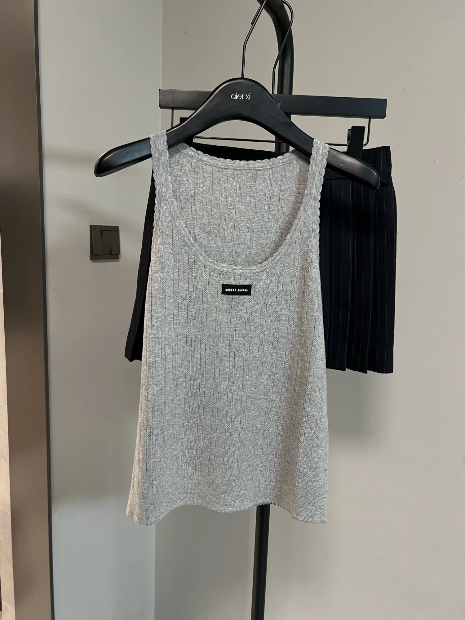 

Summer New Women's Knitted Letter Patchwork Lace Trim Csole Vest Queen South Oil Cotton ort Sle Commute Faion