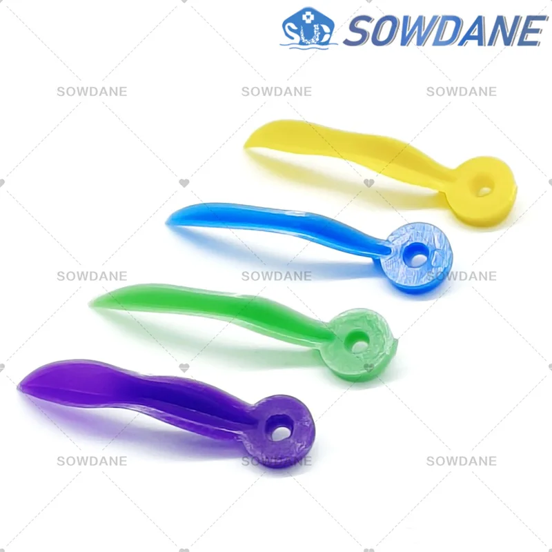 100pcs/box Disposable Dental Wedge with Hole All 4 Sizes Diastema Tooth Wedge Medical Plastic Arc Concave Design Dentist Tool