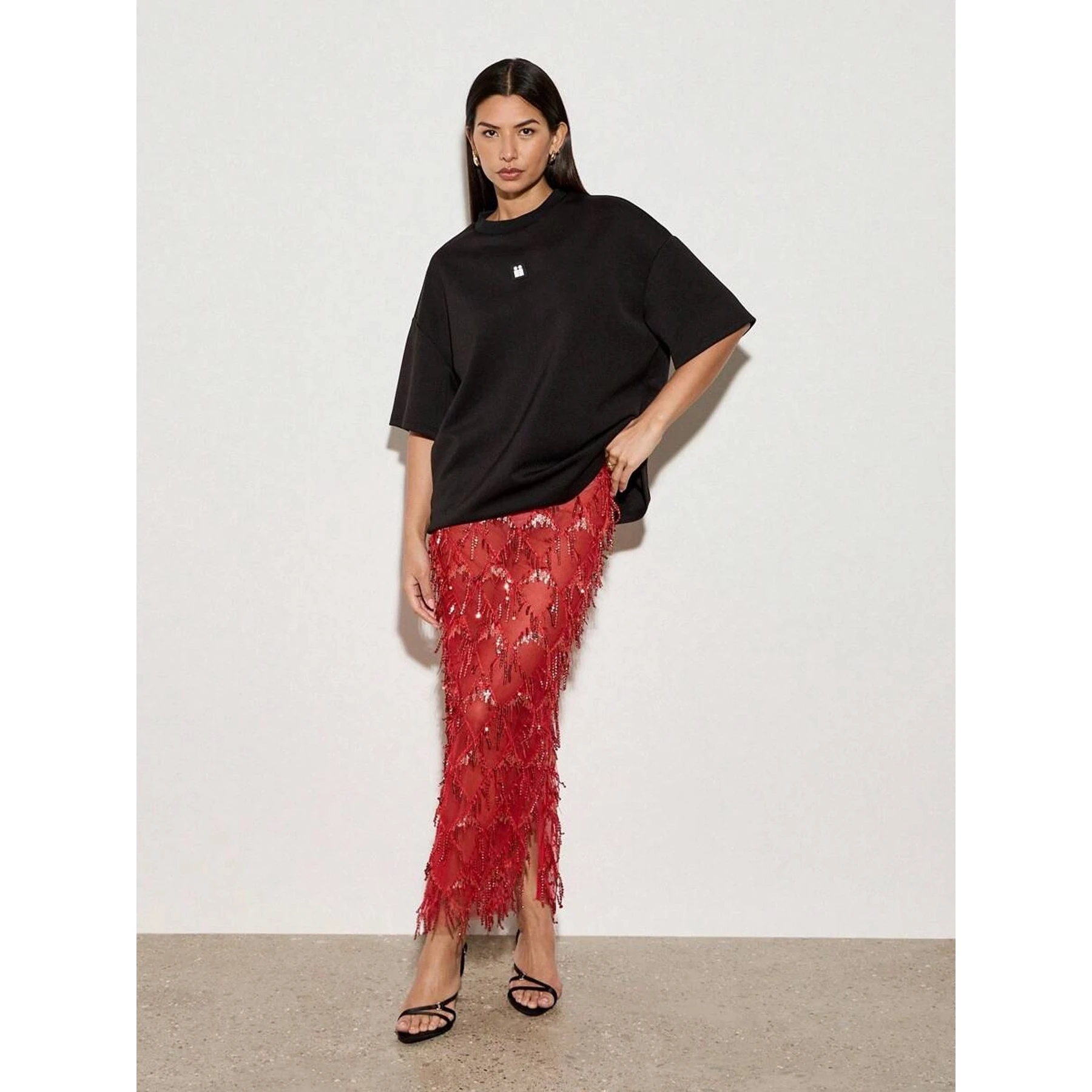 

2026 Spring Season Red Sequin Split Mid-Length Skirt Women's Sexy Slimming Mesh Half Skirt Cross-Border New Product Fashionable