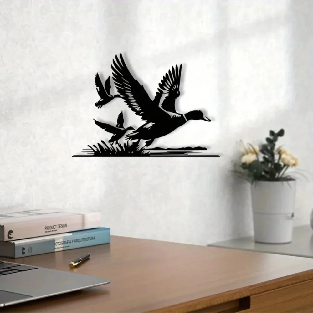 Rustproof Vintage Duck Hunting Metal Wall Art, Flying Ducks Iron Sculpture Home Bar Decor