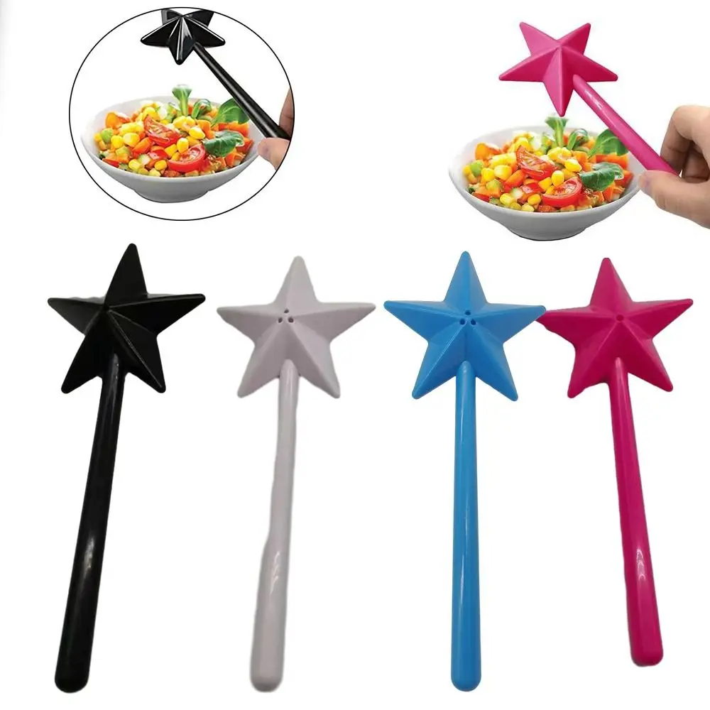 Creative Plastics Salt Shakers Star Long Hand Condiment Jar Utensils Refillable Household Salt Pepper Magic Wands BBQ Supplies