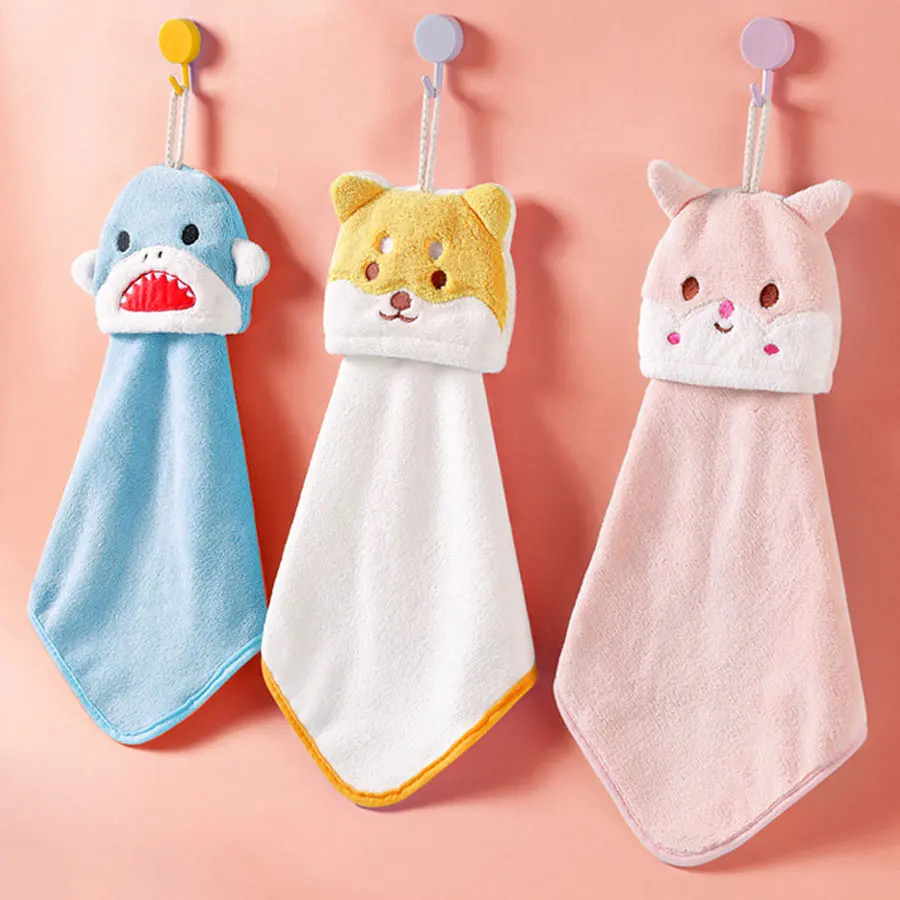 Hanging Pocket Coral Fleece Hand Towel for Children Cute Cartoon Kitchen and Bathroom Thickened Absorbent Quick Drying Cloth