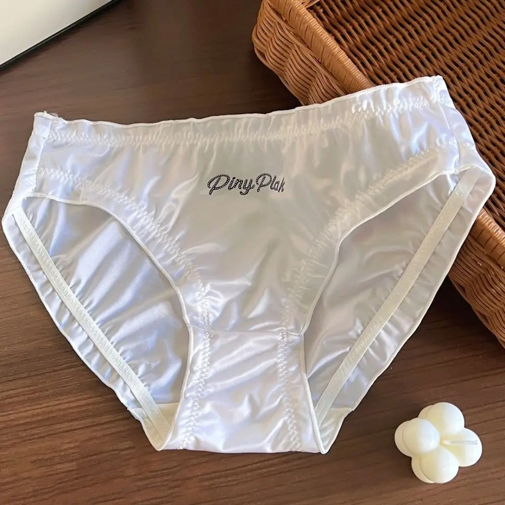 Breathable Crystal Letter Ruffle Satin Panties Seamless Ice Silk Rhinestone Briefs Thin Mid Waist Women's Underpants Daily