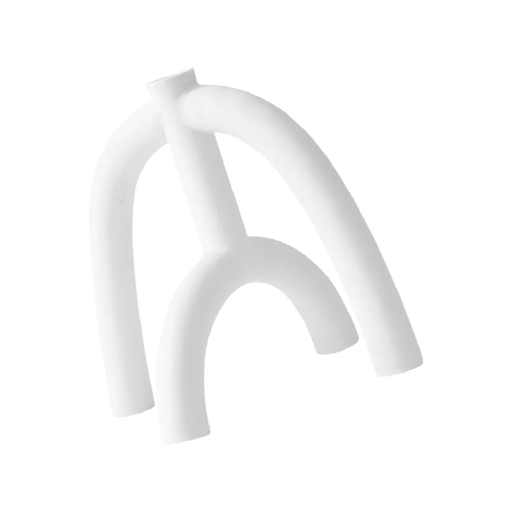 

1Pcs White Ceramic Candleholder Minimalist Nordic Style Stick for Living Room Bedroom Festival Atmosphere Decorative Use