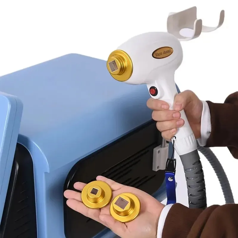 2025 ليزر ديود لإزالة الشعر بطول موجي 755 808 1064 ليزر / 3 موجات 755 نانومتر 808 نانومتر 1064 نانومتر آلة إزالة الشعر بالليزر ديود