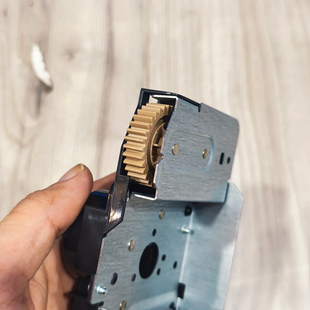 

5X 302RV94020 2RV94020 FK-1150 Fuser Drive Gear Plate for KYOCERA P2235 P2040 M2135 M2635 M2735 M2835 M2040 M2540 M2640