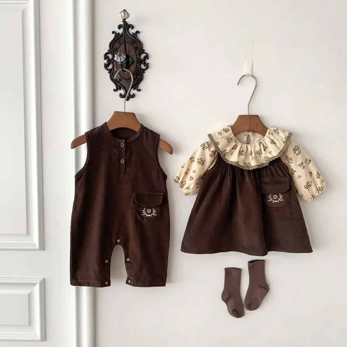 Brother and Sister Matching Clothes for Twins Boy and Girl Oufits Toddler Blouse Sleeveless Dress Two Piece Set Newborn Jumpsuit