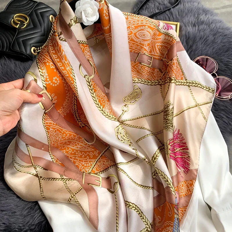 90cm Pure Silk Scarf Shawl Women Spring Autumn Square Scarves Lady 100% Silk Neck Scarf Foulard 110x110cm Bis Size Silk Scarf