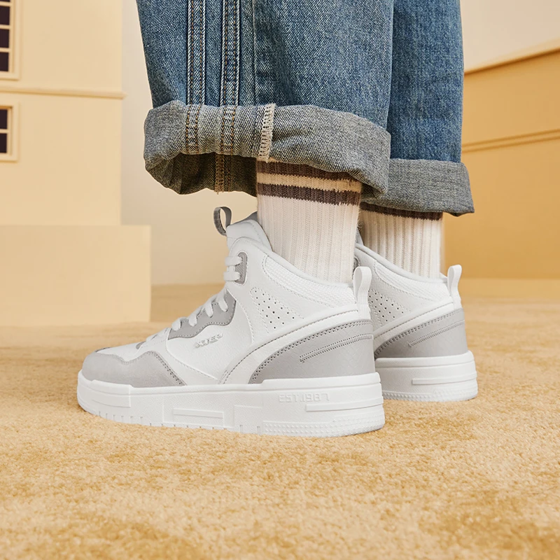 Xtep Mubai Skateboarding Shoes For Women 2023 Winter Trendy Women\'s Casual Shoes Lace Up High Top Leisure Sneakers 877418310009