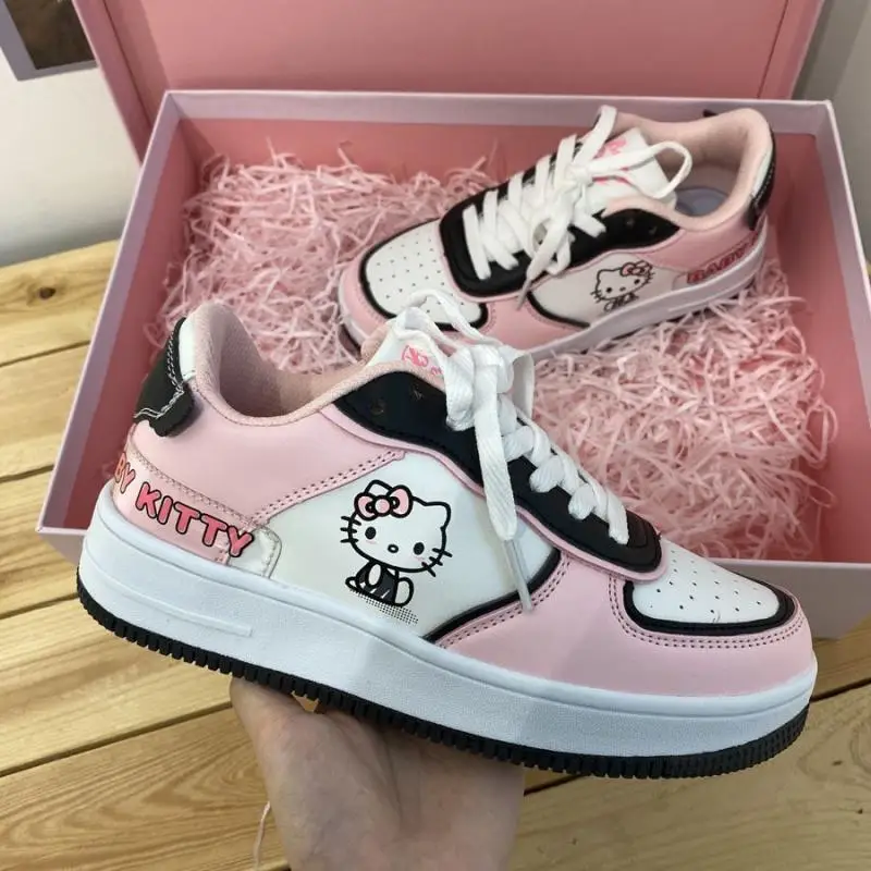 Süße Hello Kitty Damen Sportschuhe Sanrios Leder Board Schuhe Anime Kt Druck Sneakers Cartoon Mode Kawaii Freizeitschuhe