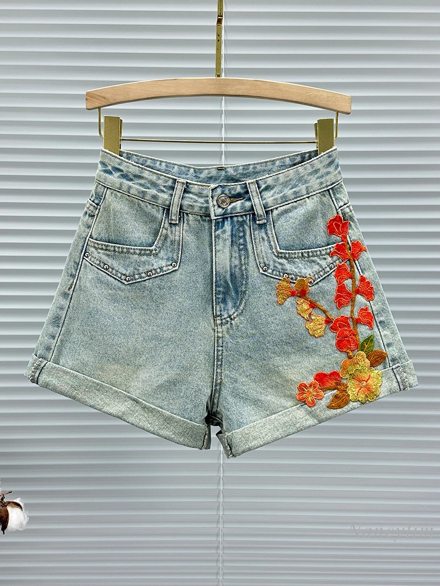 

Flower Embroidered Flanging Denim Shorts for Women 2024 New Summer High Waist All-Matching Wide Leg A- Line Hot Pants Tide