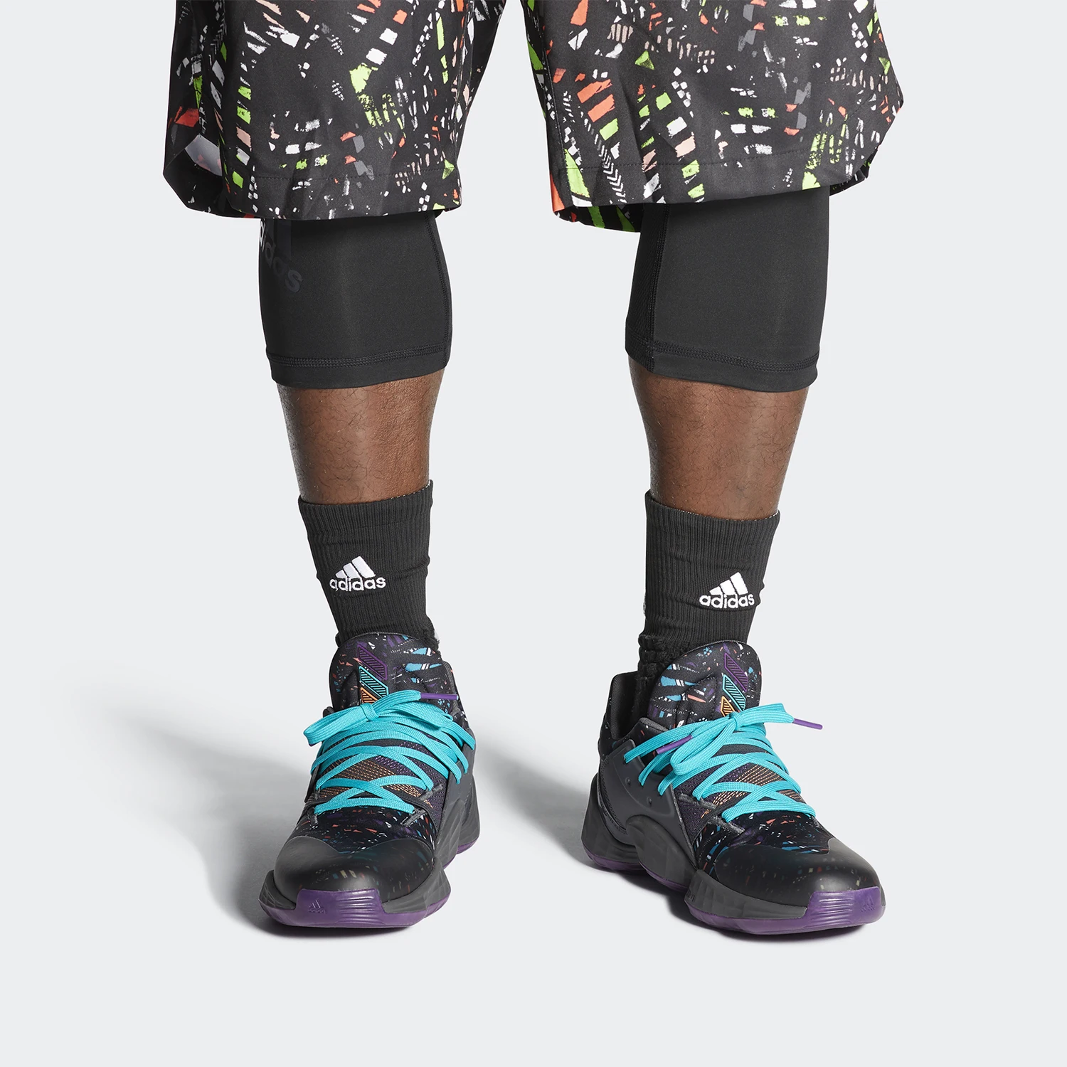 

Мужские баскетбольные кроссовки Adidas Authentic New Season Harden EF9938