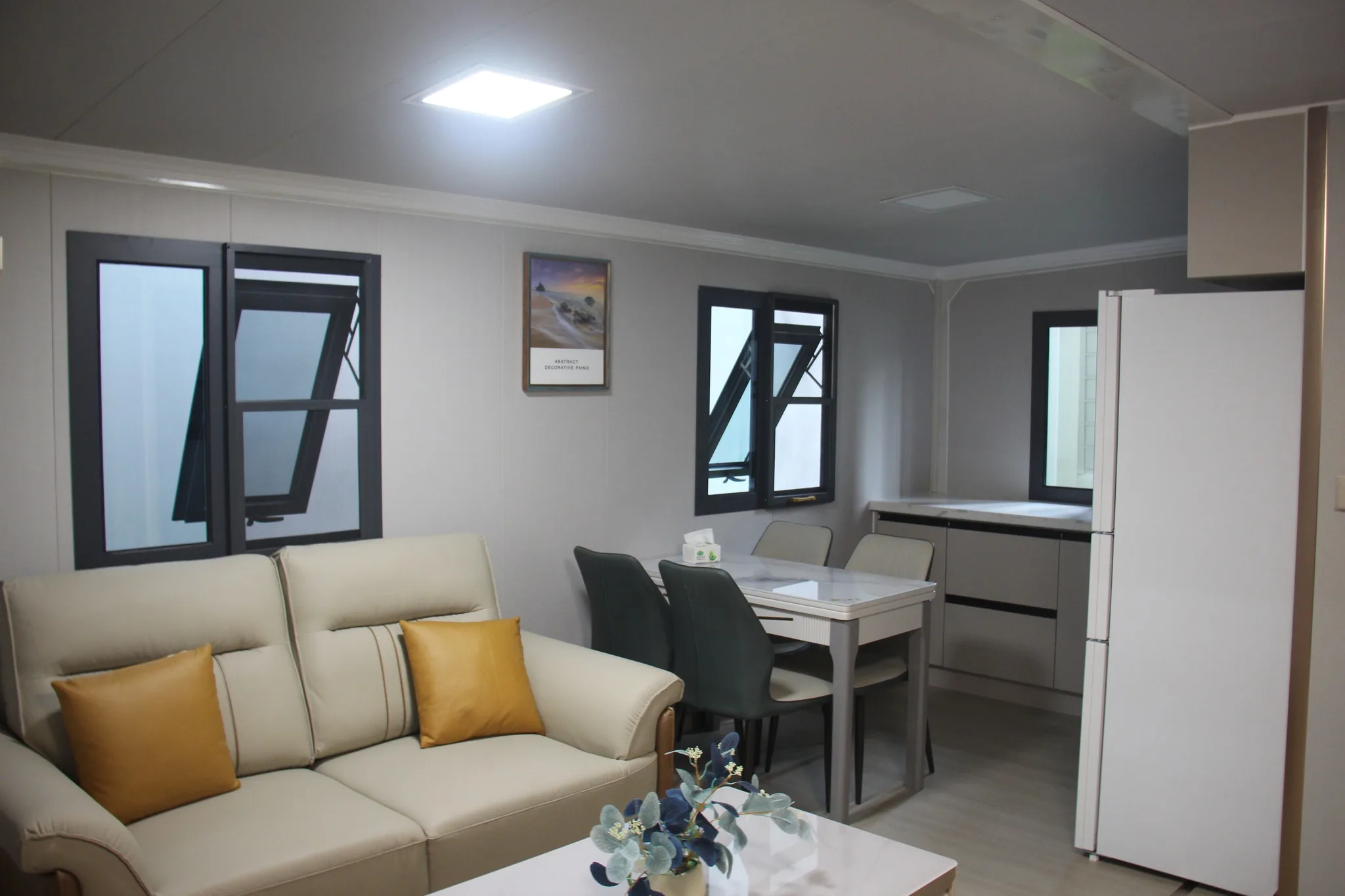 プレハブ拡張型コンテナハウス、ホームオフィス、プレハブトレーラー、スチールサンドイッチパネル製モジュールハウス