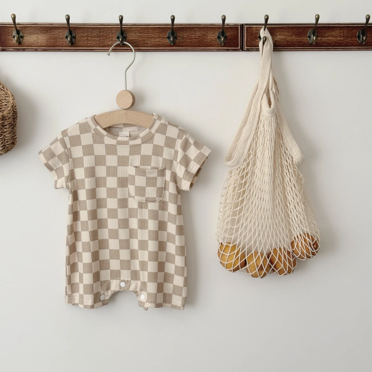 Комбинезон с пузырьками для новорожденных, боди с короткими рукавами, летняя повседневная милая детская одежда с клетчатым принтом для младенцев Комбинезон с пузырьками для новорожденных, боди с короткими рукавами, летняя повседневная милая детская одежда с клетчатым принтом для младенцев
