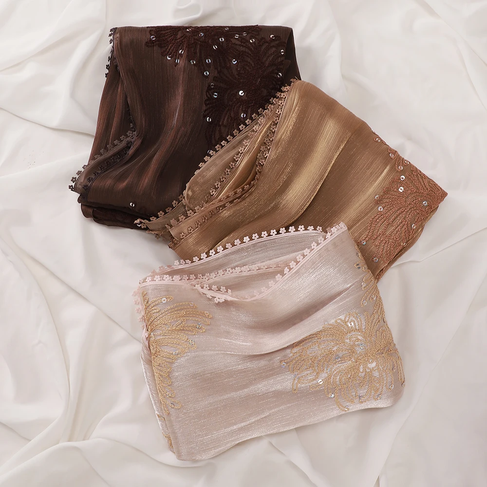 Blumenbestickter Hijab mit Funkelnden Pailletten, Glänzender Schal, Atmungsaktiver Islamischer Damenschal, Party-Gebetstuch, Kopftuch – Detail 5