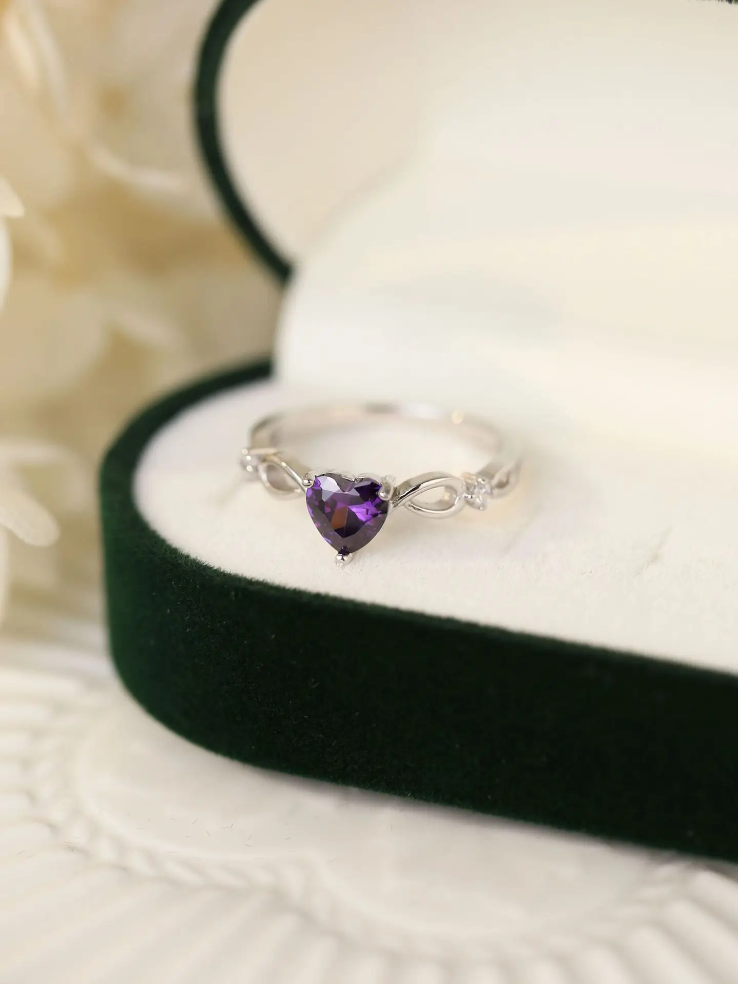 European and American New 100% S925 Sterling Silver Natural Amethyst Purple Heart Ring Fashion Simple Women\'s Gem Ring