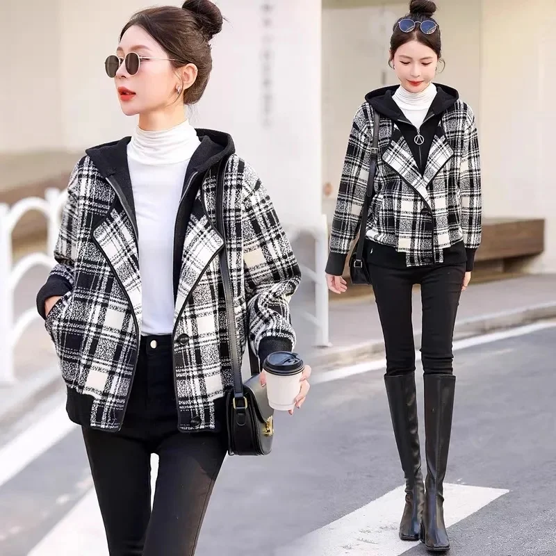 

Xiaoxiangfeng Knitted Double-sided Tweed Jacket Women's 2024 Autumn New Casual Slim Hooded Plaid Stitching Fake Two Cardigan Top