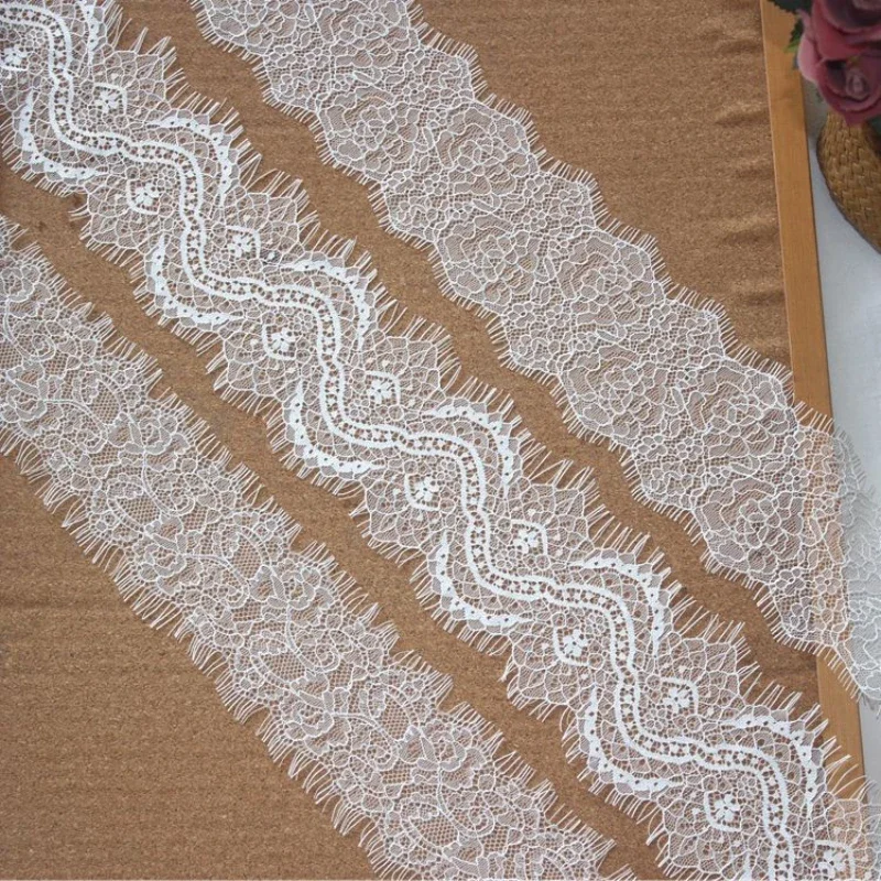 3 Yards White Black…