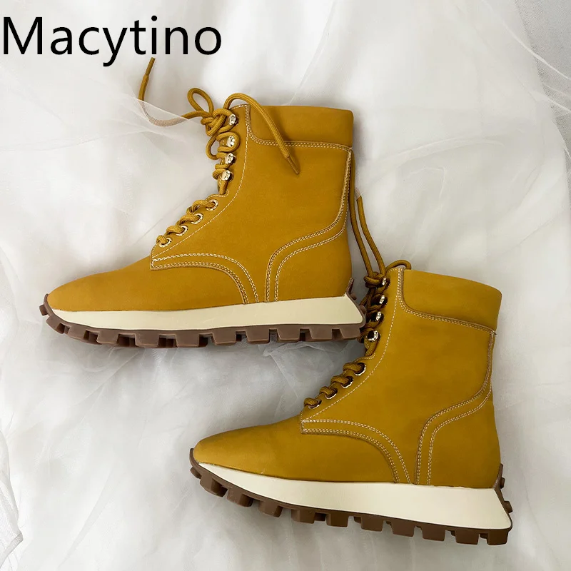 

2024 Spring and Autumn New Women's High Top Lace Up Platform Casual Shoes Martin Boots