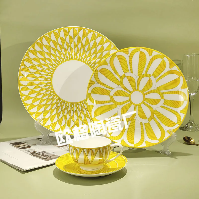 

Household Creative Ceramic Steak Plate Set Western Style Dinnerware Plates Practical Tableware for Home Western Meals