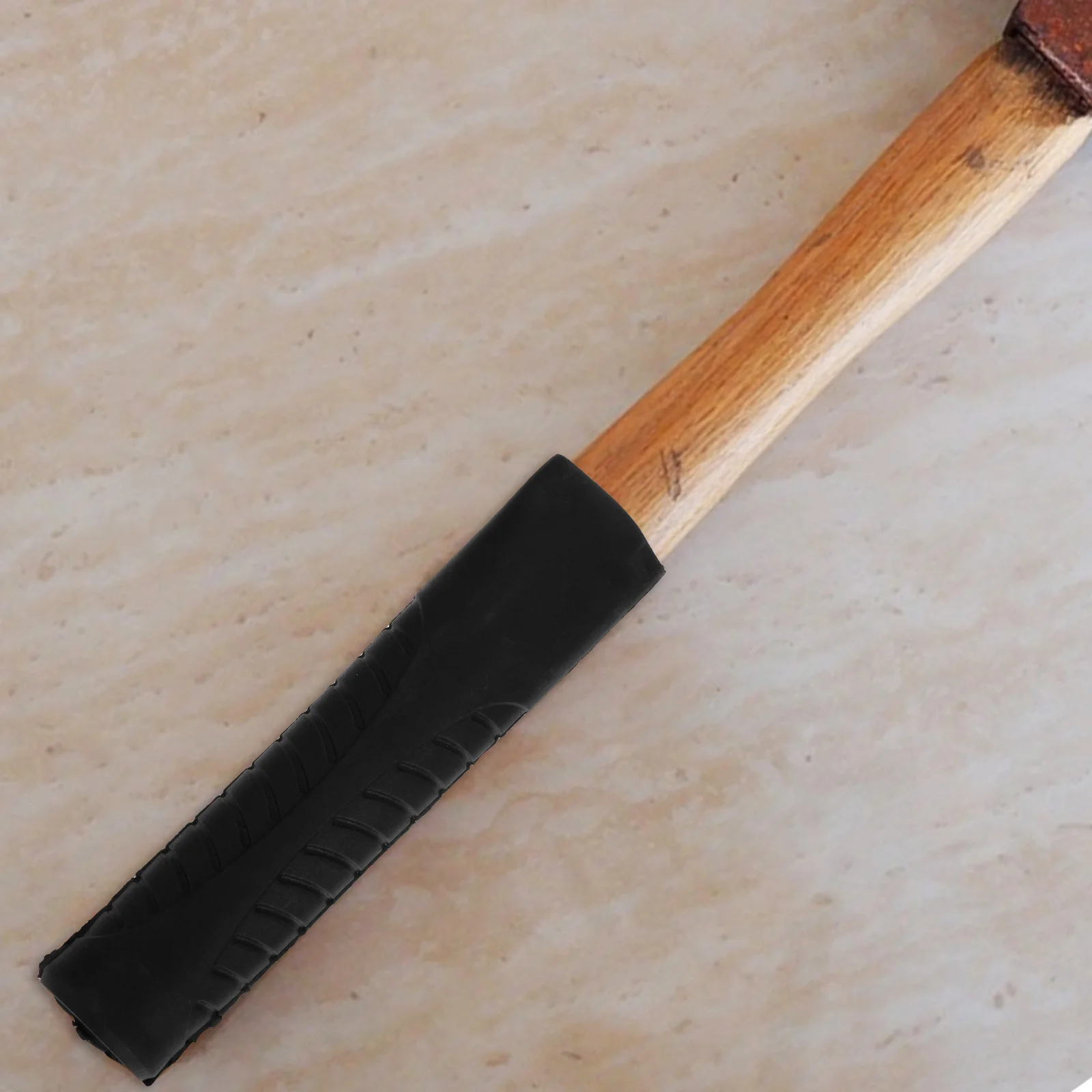 

2Pcs Hammer Handle Grip Sleeves Plastic Non-Slip Anti-Skid Thickened Cushion Wraps Woodworking Hammer Accessories