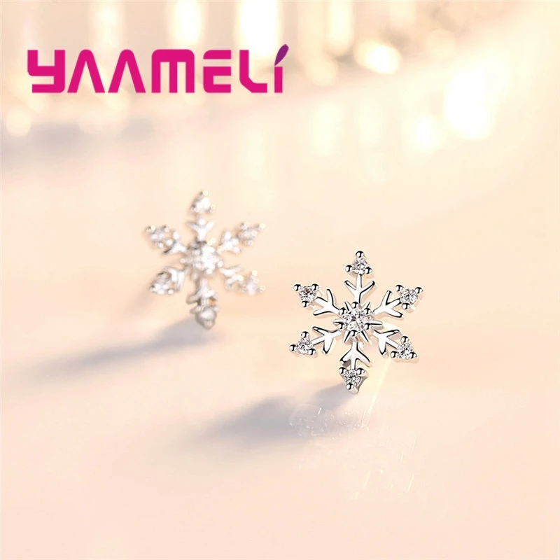 น่ารักหินหิมะดอกไม้รูปต่างหูเม็ดกลม925เงินสเตอร์ลิงเพชรสังเคราะห์สำหรับผู้หญิงคริสต์มาสของขวัญ