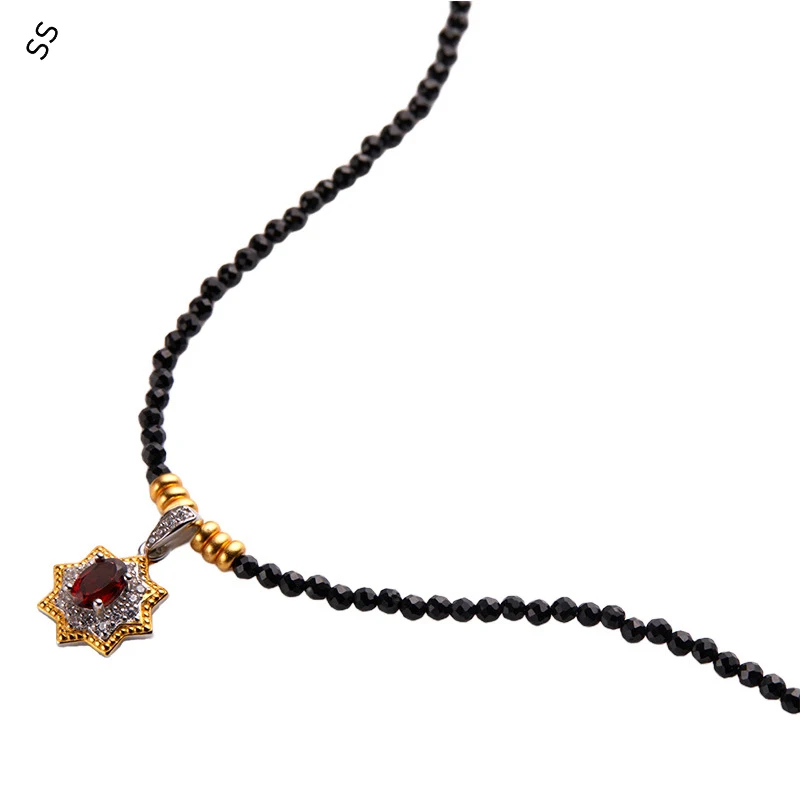 

Korean Style Natural Garnet Pendant Black Spinel S925 Sterling Silver Necklace Ins Fashion Light Luxury Clavicle Chains Women